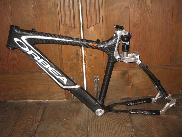 ORBEA Oiz Carbon_e0132852_2223735.jpg