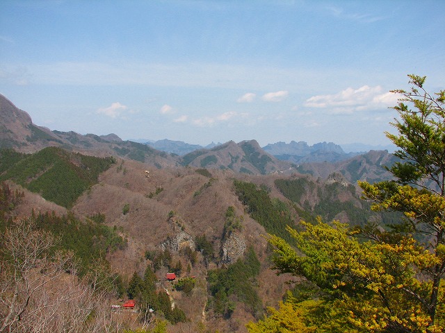 ４月１２日（土） 黒瀧山（五老峰～幕岩）♪_b0097836_11394320.jpg