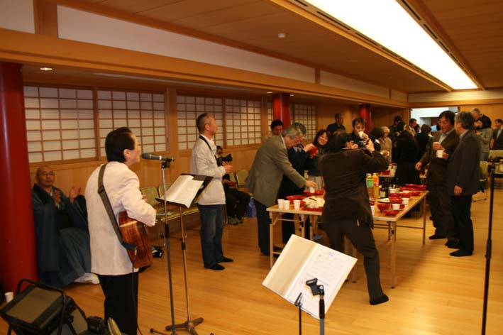 「ガイドブックに載らない北鎌倉の神々」出版記念会②_c0014967_0305529.jpg