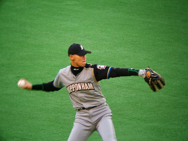 マリンスタジアムの写真(4/11)その3~ファイターズ編_e0089232_19211174.jpg