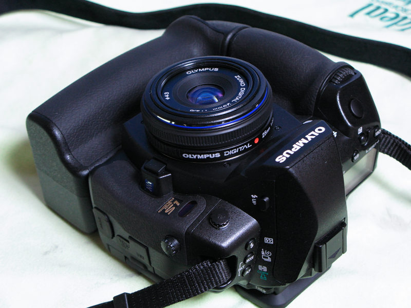 OLYMPUS DIGITAL 25mm F2.8 レンズ（ZUIKO DIGITAL 25mm F2.8
