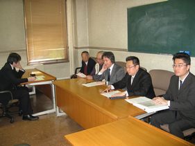 名古屋市議会議長に政務調査費調査の申し入れ_d0011701_133115.jpg