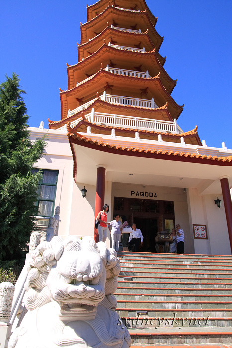 Wollongong(ウーロンゴン) ～その2･南天寺1～_f0084337_2243959.jpg