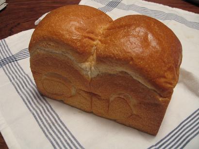 食パン。_e0045565_050177.jpg