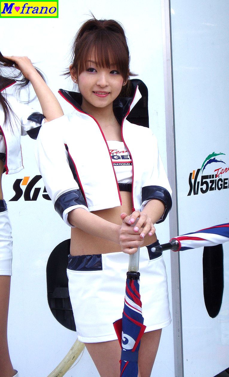 フォーミュラ・ニッポン2008開幕戦・レースクイーン SGteam ５ZIGENレースクイーン_f0082373_191843.jpg