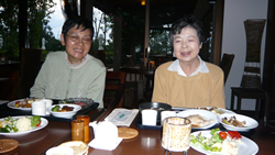 d0019913_2253406.jpg