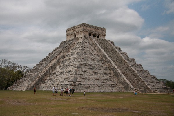 チェチェン遺跡 CHICHEN ITZA _e0121710_14182924.jpg