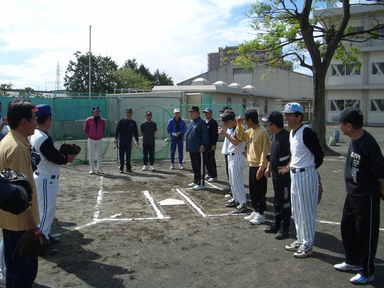 こんなに動いたのは久しぶり!今泉地区町内対抗ソフトボール大会_f0141310_23305552.jpg