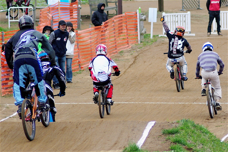 2008jBMXF全日本BMX選手権大会INひたちVOL9クルーザー30~エリートクラス決勝_b0065730_20262223.jpg