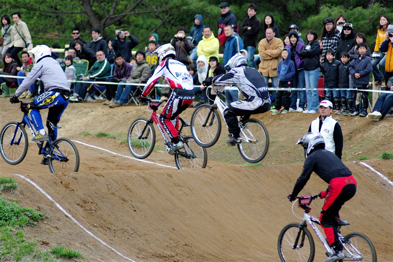 2008jBMXF全日本BMX選手権大会INひたちVOL9クルーザー30~エリートクラス決勝_b0065730_20352515.jpg