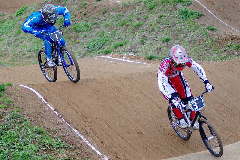 2008jBMXF全日本BMX選手権大会INひたちVOL9クルーザー30~エリートクラス決勝_b0065730_20473223.jpg