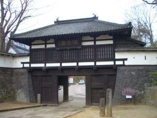 話題の長野市ですが、小諸(こもろ)は平穏でした。_d0029276_11131611.jpg
