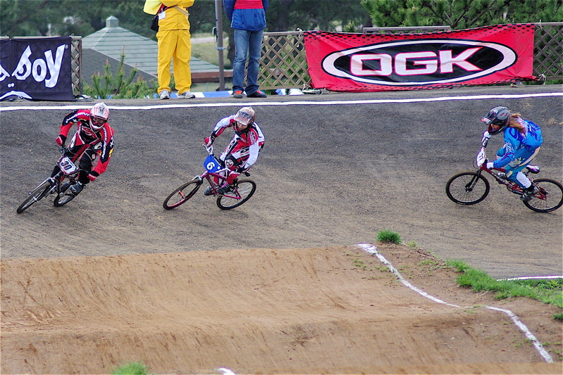 2008JBMXF全日本BMX選手権大会INひたちVOL11ガールズ13〜15才クラス、B５＆６クラス決勝_b0065730_17181470.jpg