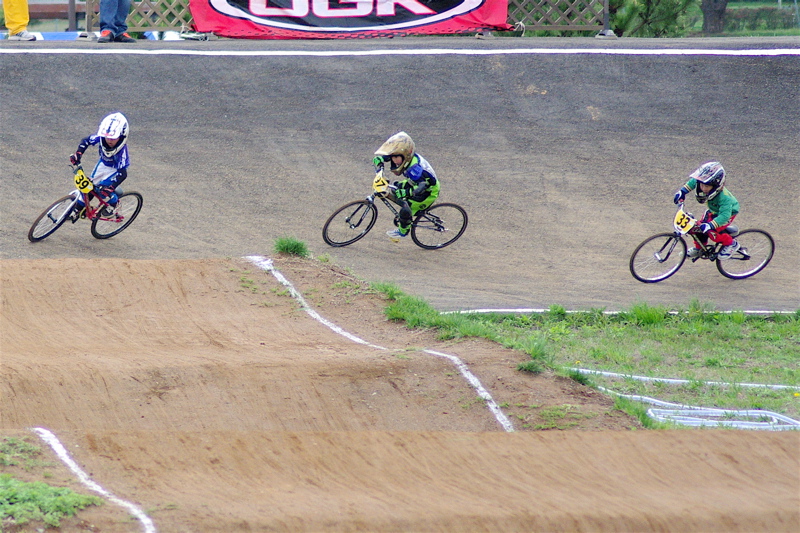 2008JBMXF全日本BMX選手権大会INひたちVOL11ガールズ13〜15才クラス、B５＆６クラス決勝_b0065730_1723575.jpg