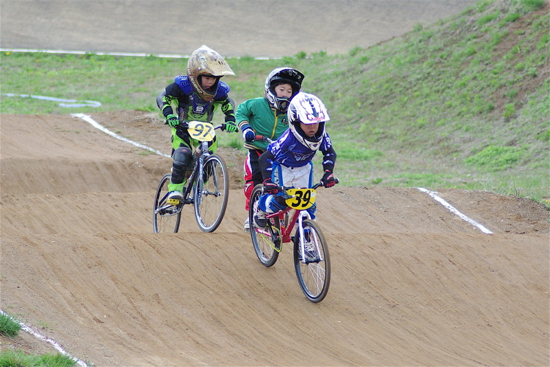 2008JBMXF全日本BMX選手権大会INひたちVOL11ガールズ13〜15才クラス、B５＆６クラス決勝_b0065730_17242720.jpg