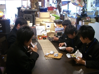 加茂中学2年生。_a0045293_1334157.jpg