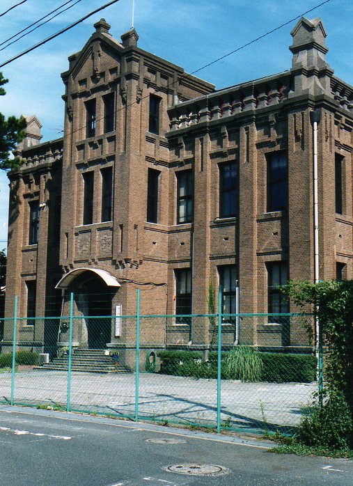 旧サッポロビール九州工場・事務所棟(大正モダン建築探訪)_f0142606_11255100.jpg