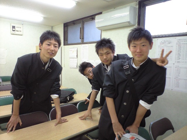3年生!宿題をちゃんとやれ!!_d0116009_1341854.jpg