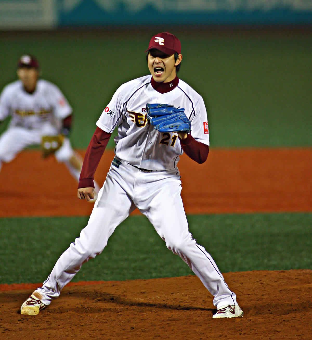 岩隈投手の快投で14勝目！[Eagles]_b0004308_021472.jpg