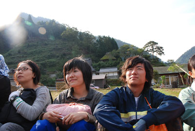 展覧会■5/14-19 2008年度女子美術大学同窓会企画展「PHOTO+GRAPH展 ──光の描画──」_e0091712_1254223.jpg