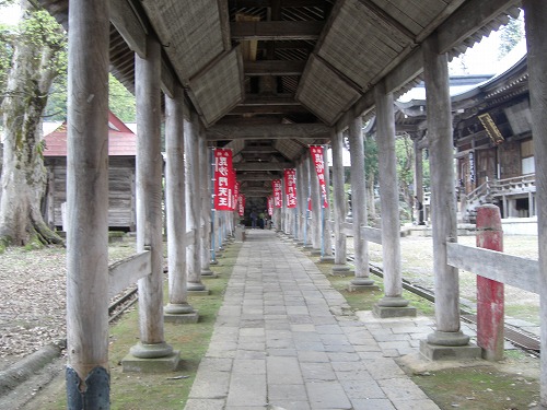 毘沙門様の春_a0084753_1703339.jpg