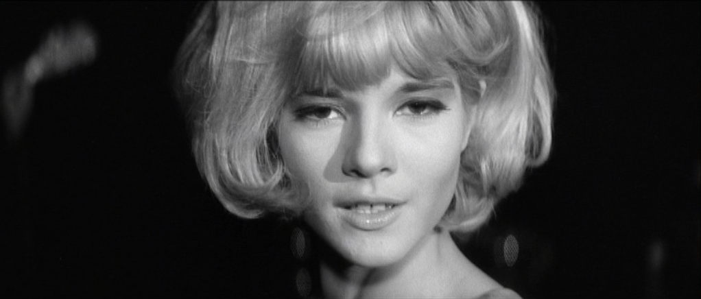 シルヴィ・バルタン（Sylvie Vartan）「Cherchez L\'Idole／アイドルを探せ」（1963年）②_e0042361_23441310.jpg