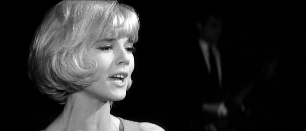 シルヴィ・バルタン（Sylvie Vartan）「Cherchez L\'Idole／アイドルを探せ」（1963年）②_e0042361_23475294.jpg