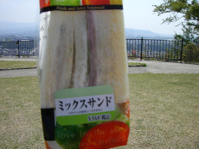 e0094920_1685774.jpg