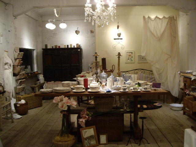e0098547_232275.jpg