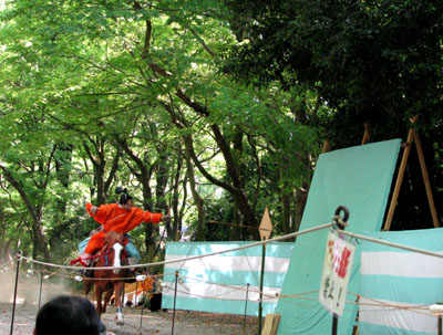 葵祭 流鏑馬神事_e0048413_23574982.jpg
