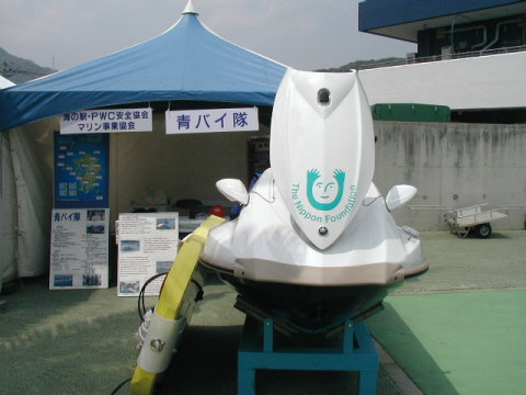 青バイ隊の新艇_a0077071_18203471.jpg