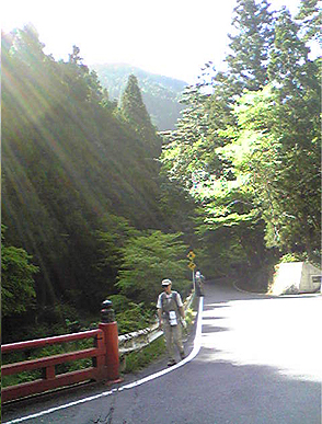 京都・貴船神社と、ろろろ弁当。_b0082029_1081346.jpg