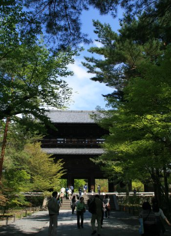 撮っておきの新緑・南禅寺編①_d0030373_11214720.jpg