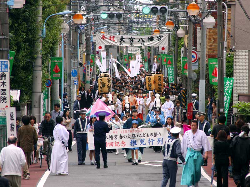 大宮八幡宮　春の大祭　子供の祭・稚児行列_e0065086_4442742.jpg