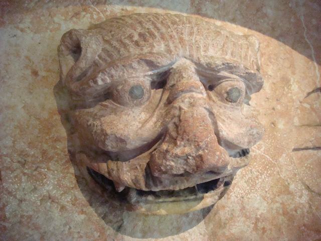 マンハッタン島の北端の丘の上の美術館に・・。_d0100880_8561313.jpg