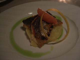 f0032872_1848337.jpg