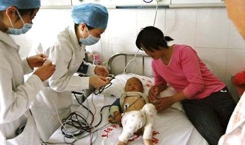 子供ウィルスEV71の恐怖!中国で致死性の手足口病流行_d0123476_13572448.jpg