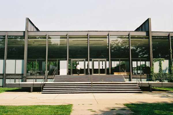 I I T のクラウンホール Crown Hall Of The I I T 1956 Mies V D Rohe Chicago Usa No 5 19 近代建築ゼミ Modern Architecture I I T のクラウンホール Crown Hall Of The I I T 1956 Mies V D Rohe Chicago Usa No 5 19 近代建築ゼミ Modern Architecture