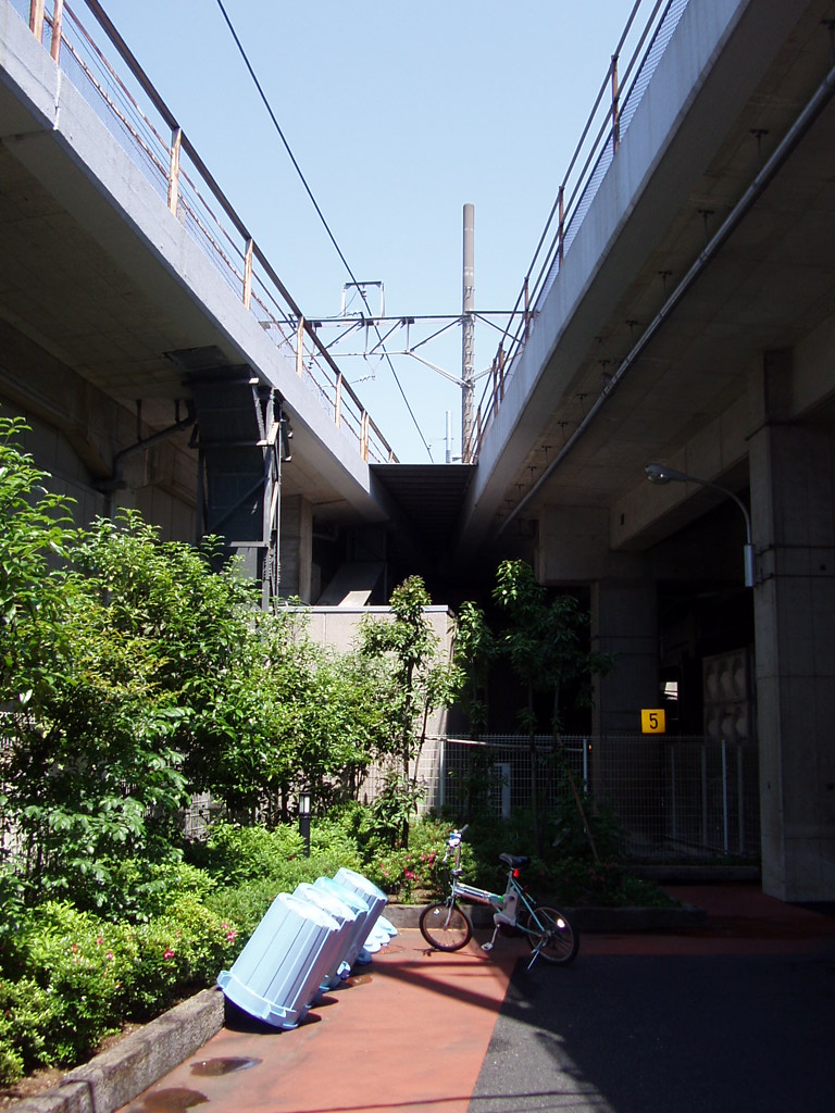三角形の頂点～埼京線と京浜東北線との合流点～にいく_f0159291_20353629.jpg