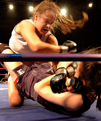 Tara Larosa vs Roxanne Modafferi I　発掘！追記：完全版アップロード_f0008817_173715.jpg