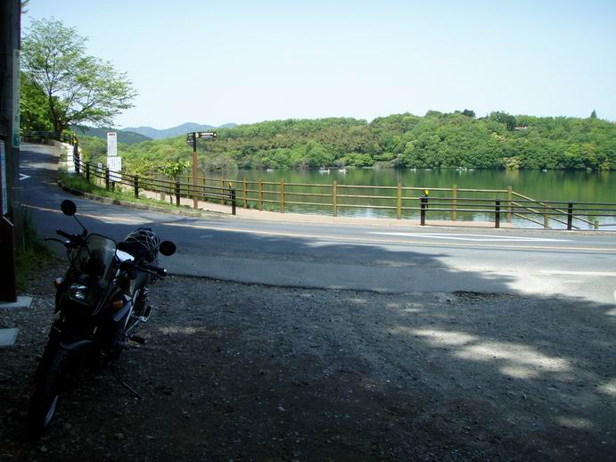 b0116136_0362173.jpg