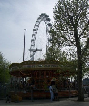 South bank～テムズ河沿い～_c0138438_3442940.jpg