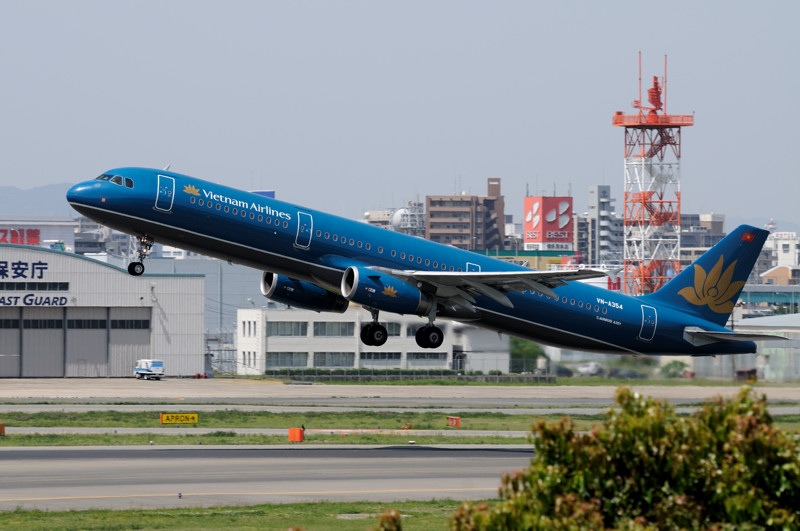 5月6日の福岡空港_f0150672_021208.jpg