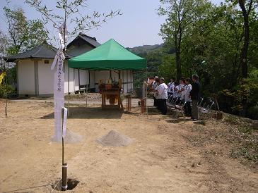 祝・地鎮祭_d0087595_919181.jpg
