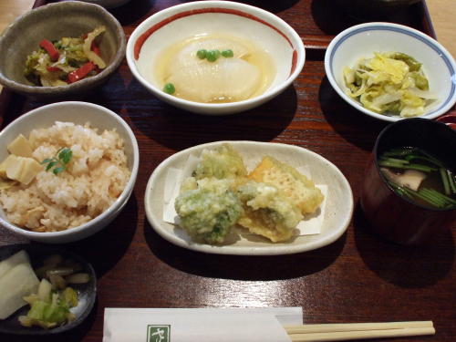 f0060530_046572.jpg
