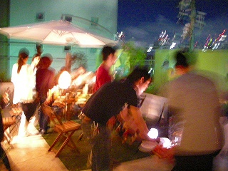 屋上BBQ大会_b0132444_16205814.jpg