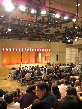 ちゃっちゃらちゃらららちゃっちゃっ♪_c0135971_234545100.jpg