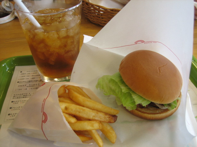 e0009547_221067.jpg
