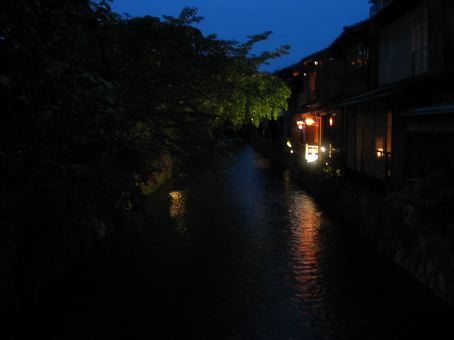b0072051_21460.jpg