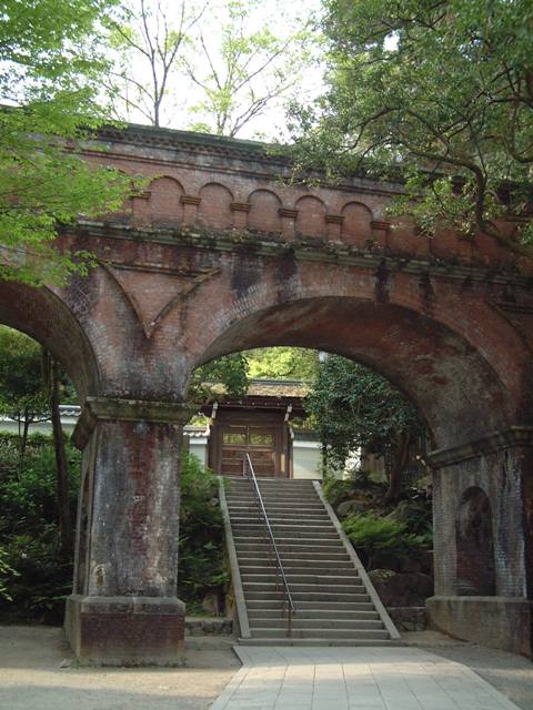 青葉が誘う 新緑の京都!散歩編①_f0029571_011887.jpg